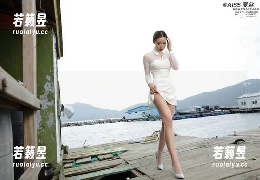 AISS爱丝(黄金版) - 最新图集！萱萱如何在健身房里优雅地迷失方向