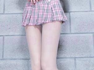 Beautyleg – 抖音最可爱！最新图集：Linda的泳池，谁还翻得了身？
