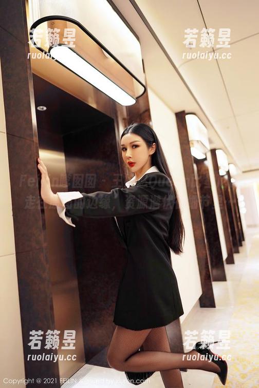 Feilin嗲囡囡 - 王婉悠Queen比基尼游走在原图的边缘，资源潜伏在细节里…