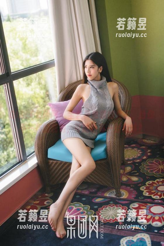GIRLT果团网 - 全套莫雅淇的女王，给你不一样的视角，可能还有一丝傲娇？