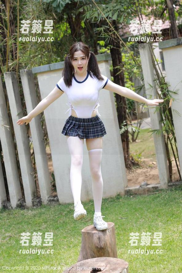 MFStar模范学院-yoo优优 MFStar模范学院 - yoo优优护士定制写真,模棱两可的是角色还是意味?