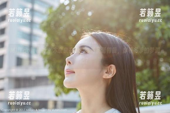 MiiTao蜜桃社 - 木奈奈在线，高清圣诞特辑，穿着冬季的梦游记？