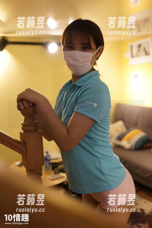 ROSI口罩 新鲜出炉的ROSI照片集:空姐制服是航行之美?等等我先喘口气。