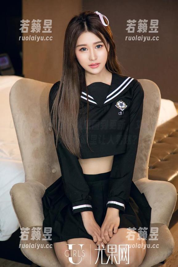 UGirls尤果网 - 从原图到更新，艾小青的白衬衫究竟哪里让人着迷？