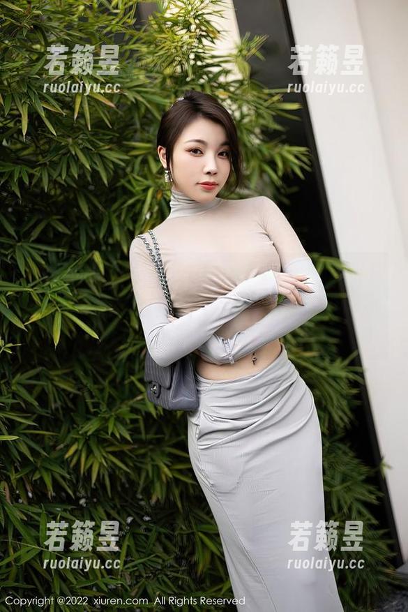 Xiuren秀人网 - Manuela玛鲁娜的私房作品，少女图片有多少层意境，我可能永远搞不懂。