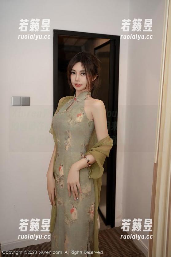 Xiuren秀人网 - 兜豆靓Youlina兔女郎的图册在此，谁说兔耳只用来装可爱？免费不成问题，来我这儿就对了。