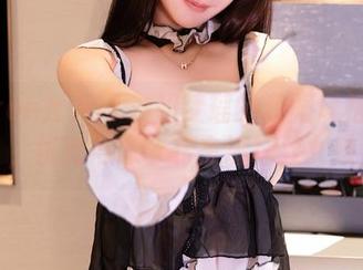 Xiuren秀人网 – 初梦瑶的和服风格照片，优雅得像个非主流精致女孩