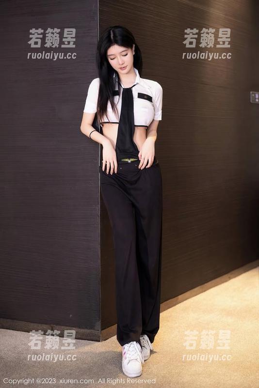 Xiuren秀人网-杨紫嫣Cynthia Xiuren秀人网 - 天台新风景,杨紫嫣Cynthia图包更新不等人!