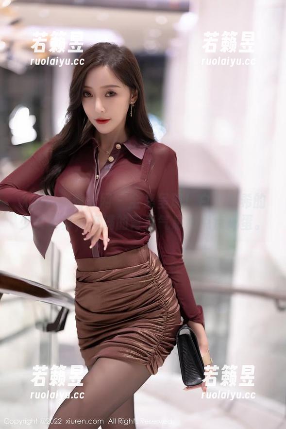 Xiuren秀人网 - 全集呈现！白兔西希的少女写真，满满的青春气息和点点捣蛋。