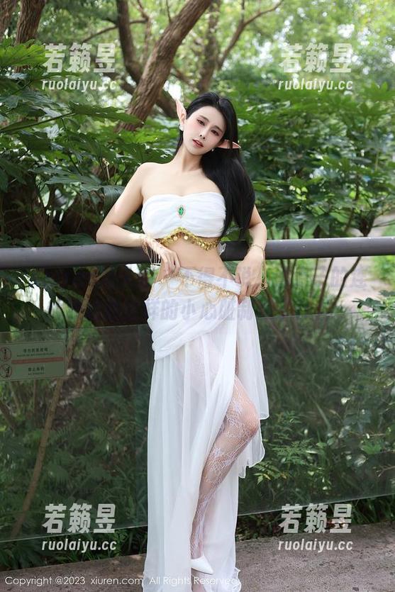Xiuren秀人网 - 不得不说，黑麦子的连体衣给我这样的小心脏制造了什么…