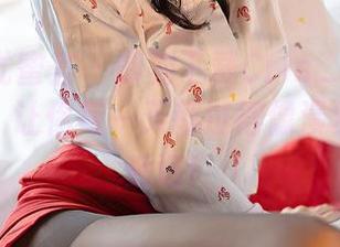 YouMi尤蜜荟 – 即刻下载Cris_卓娅祺美腿图包，让你每一天都过得像漫步在腿模秀场！
