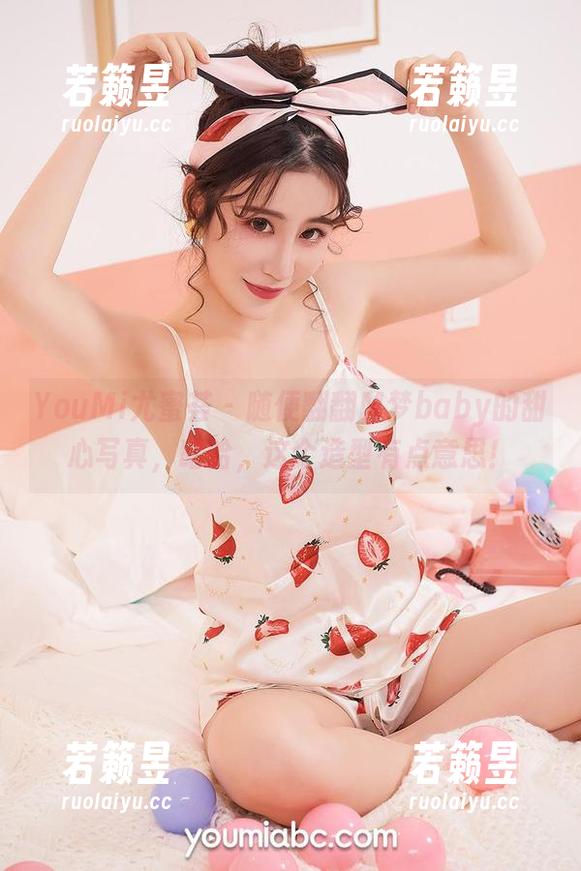 YouMi尤蜜荟-M梦baby YouMi尤蜜荟 - 随便翻翻M梦baby的甜心写真,哈哈,这个造型有点意思!