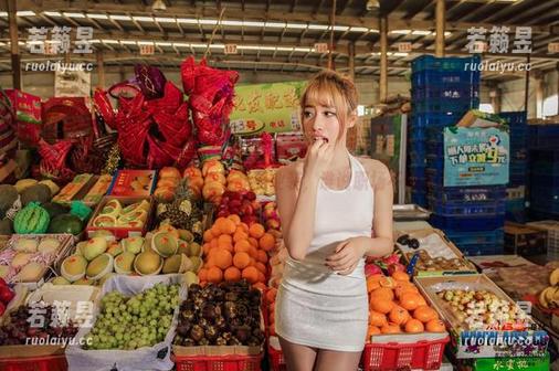 aiss-索菲 aiss - 免费为你送上索菲职业装,谁说职场不能有点姿态?