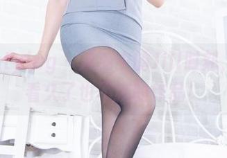 beautyleg – 泳池中的Jill时刻，分享看久了也不腻的作品！