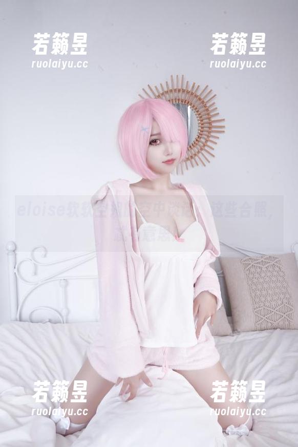 eloise软软空姐的空中谈话：这些合照，忒有意思！