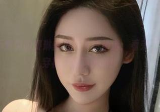 微密圈 – 不爱笑的赛琳的渔网带钻精选：看来‘颜值’才是穿袜子的真谛啊！