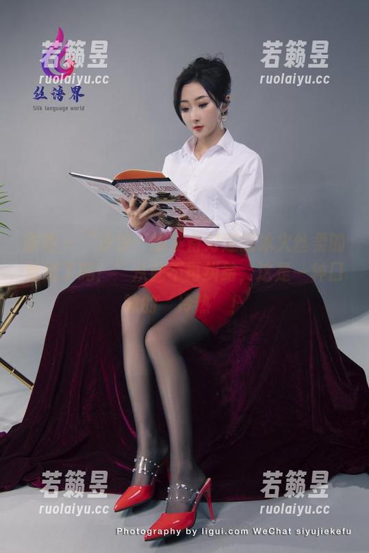 丽柜 - “汐汐：你准备好迎接冰火丝柔的壁纸了吗！”从此不再纠结，这是一种口味的‘冷热’！