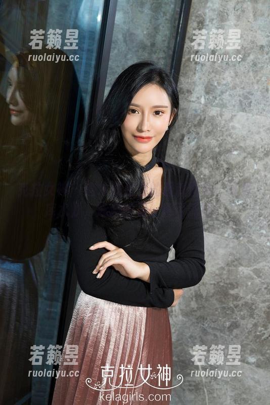 克拉女神 - 这才是吕佳的最新图册：《死库水》，泳装的另一种可能性！