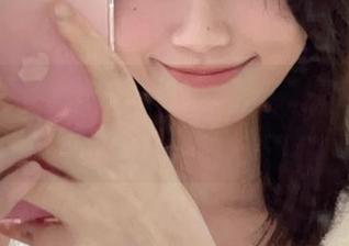 千反田鹿子空姐最新照片，有种无法形容的吸引，真是一种玄妙…