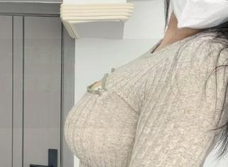 微密圈 – 可爱的肉巴私拍里的蕾丝内衣，从此我走上了追求美的道路（和尚没能走出门…）！
