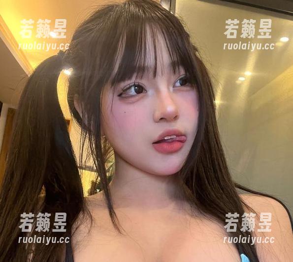 小u优优子 微密圈 - 最新套图!小u优优子“双人CP”,如果友情有形,应该就是这一系列吧!