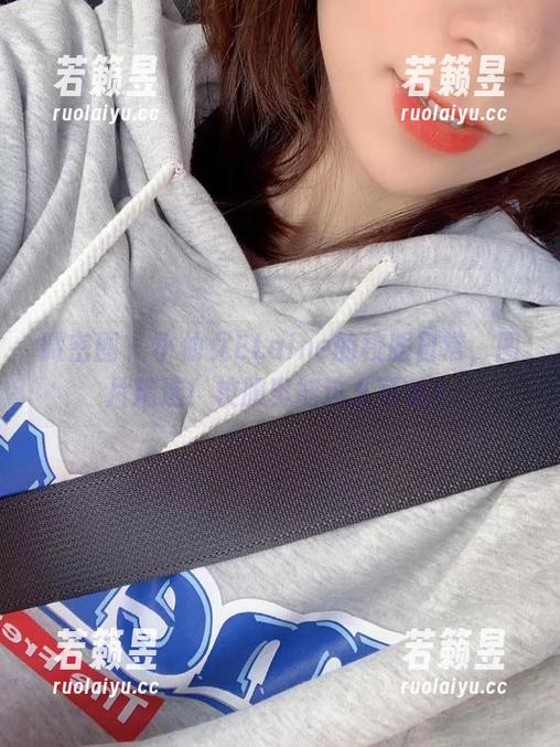 微密圈 - 小仙女ELaine的校服日常，图片精选！校服真能这么可爱？