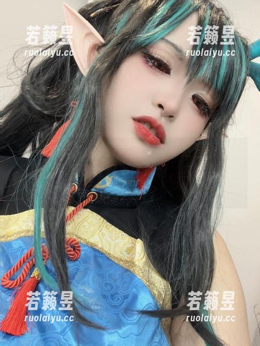 小和甜酒 突破想象的小和甜酒魔女猫咪全套图包,光看封面就让我忍不住想啊,内容会不会很不一样?