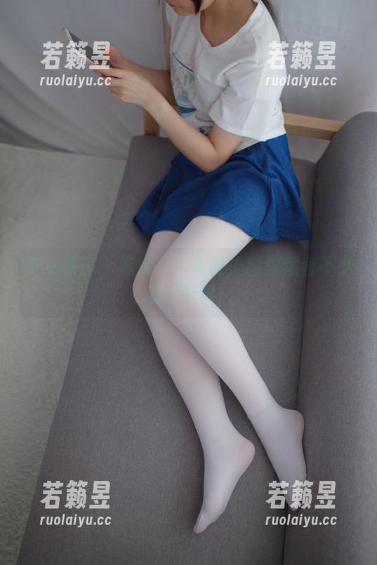 少女秩序 - 清纯？小满的美图里藏着不小的资源哦！