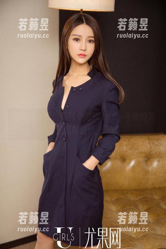 尤果网-Wendy 尤果网 - 看!原图中的Wendy与她的美脚是怎样悄悄上演的