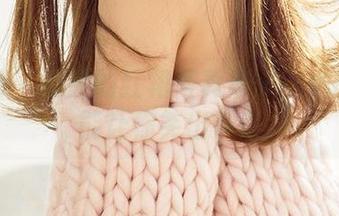 尤果网 – 笑笑的红裙写真集——她的裙子能让你笑出声？