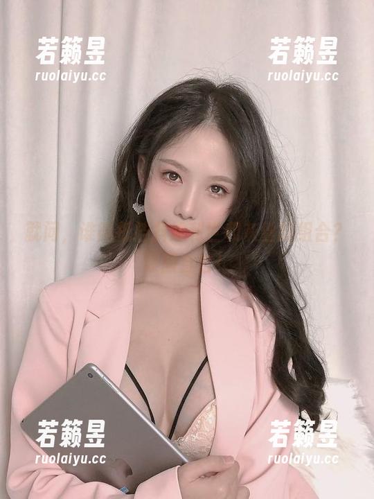 抖娘利世 就问,谁能抵挡抖娘利世和灰丝的组合?原图直击!