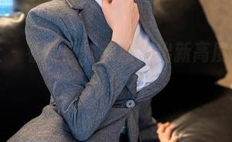 星颜社 – 看袁圆，制服穿出新高度？还是新坑？