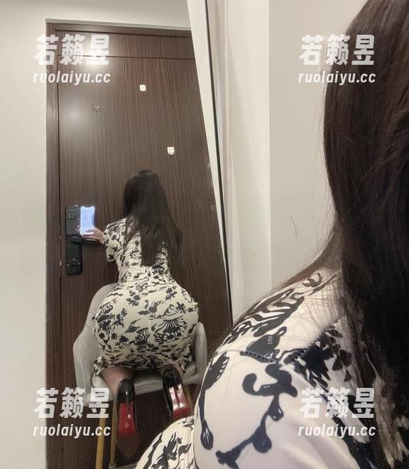是可馨耶 微密圈 - 无法拒绝的是可馨耶,以‘大大大’为名的图包精选不容错过!