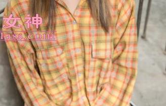 梦丝女神 – 晓晓最近那黑衣少女图包，真的是耐人寻味，咳咳，选得不错。