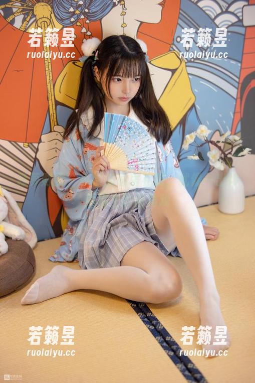 森萝财团 - 小樱的私房礼服，就像一出妙趣横生的独角戏