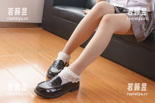 森萝财团最新图库：校服死库水浴缸，你的心扉准备好了吗？