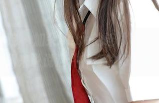 模范学院 – 加朵babe的连体衣全集，咱们来说说这件神奇的布料吧