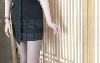 模范学院 – 在没有圣光的浴室，郭忆然原图也能秀个不停！
