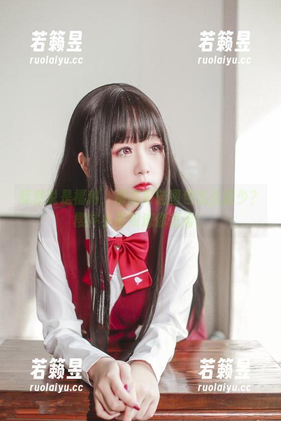 樱井小莜 既然说是福利,那高跟鞋图包怎么能少?樱井小莜知道你想看!