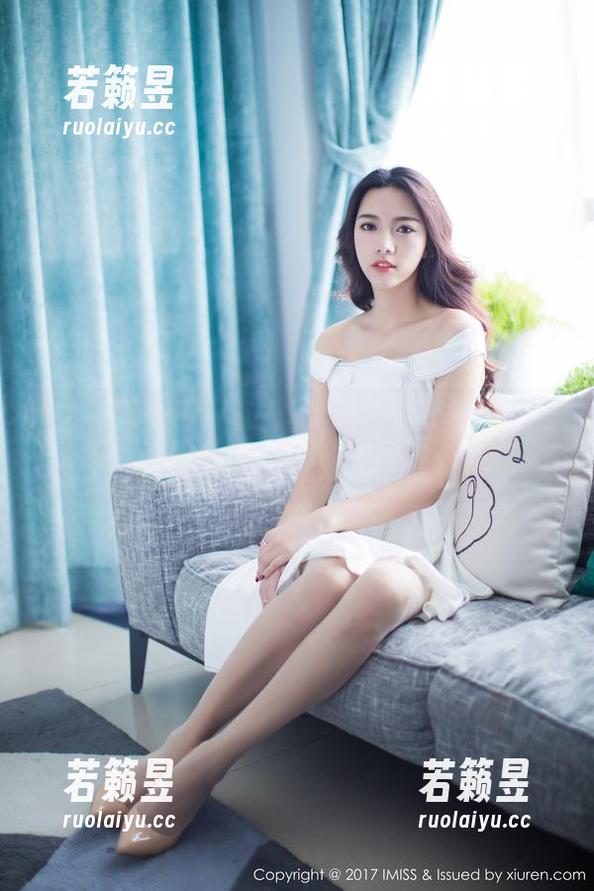 爱蜜社-乐薇Vivi 爱蜜社 - 乐薇Vivi这次更新的美图,皮衣的气场真的让人服气。