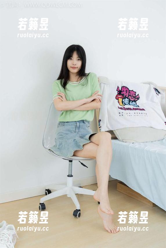 物恋传媒-嘉木 物恋传媒 - 美图来了!嘉木和她的清纯壁纸,难怪我一直没办法放下手机!