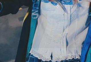 猫君君MaoJun的制服合集，免费获取——不知道该怎么形容，只能说很迷！