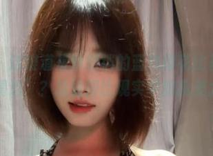 微密圈 – 这难道是琳铛铛的蓝色印花比基尼“最佳美图精选”？总觉得比现实中的我美太多了？