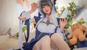 图片分享之疾走可可的少女，灯光和角度都难以拯救