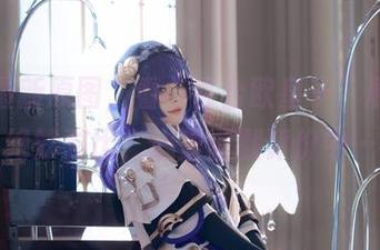 白丝最新原图，看“百合欧皇子”展现的绝妙对比，心里默默评价中…