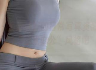 秀人网 – 奶油妹妹的日常写真资源，典型的“在家办公”风格吧
