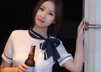 秀人网 – 小蛮妖_honey的黑丝合集又更新啦，怎么又忍不住被这种风格吸引呢？