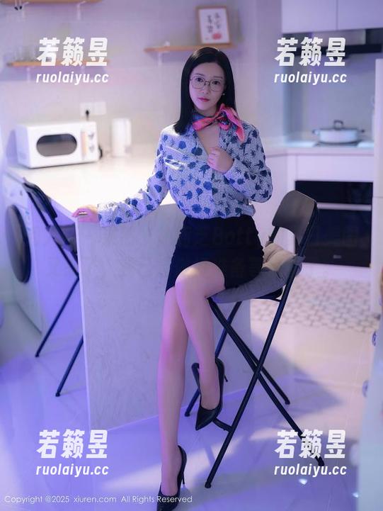 秀人网 - 果然，徐莉芝Botty的夏日美图又来了，我已经做好准备等惊喜了。
