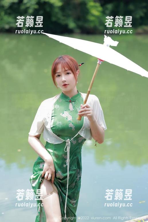 秀人网 - 最新图册——涵涵Luna在水手服里，真有一股清新气息，真的，没骗你！