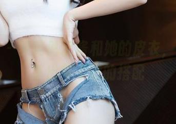 秀人网 – 萝莉悠悠酱和她的皮衣，图片分享出其不意的搭配